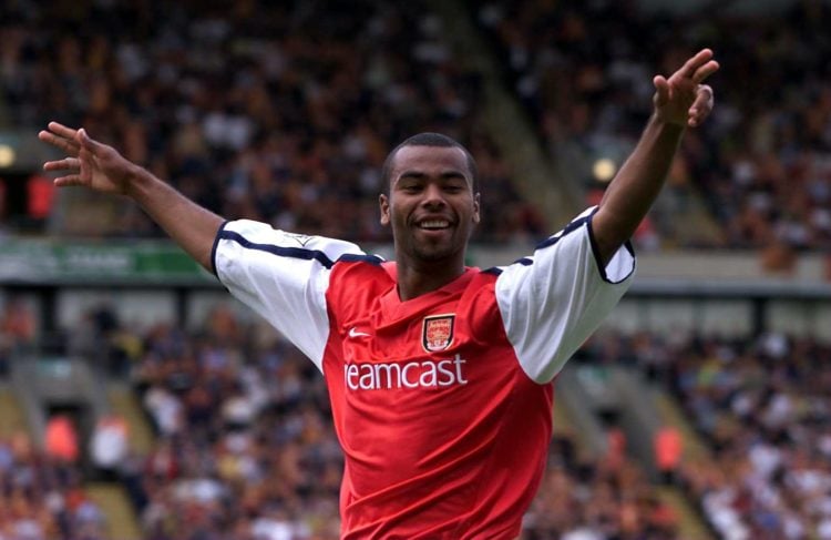 9 Sep 2000:  Ashley Cole of Arsenal celebrates scoring the equalizer during the Carling Premiership game between Bradford City and Arsenal at Valle...
