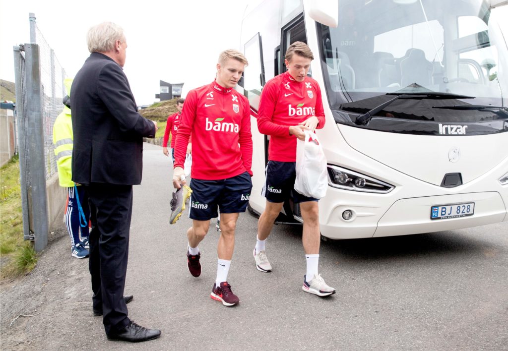 FBL-EURO-2020-QUALIFIER-FRO-NOR-TRAINING