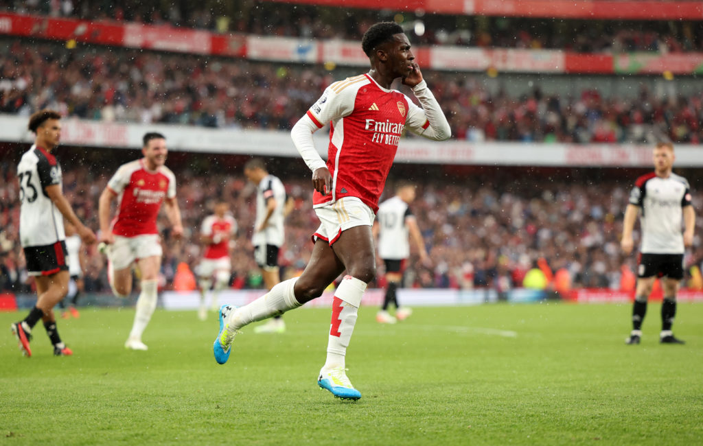 Arsenal striker Eddie Nketiah celebrates scoring vs Fulham FC in Premier League
