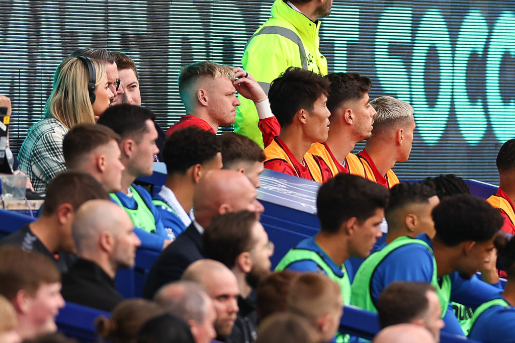 Arsenal goalkeeper Aaron Ramsdale on bench vs Everton as David Raya makes debut