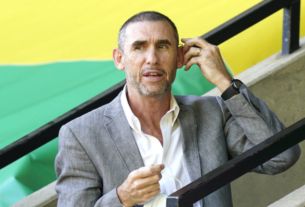 Martin Keown at Norwich City v Everton FC in Premier League as Arsenal vs Manchester City prediction made amid Bukayo Saka and Gabriel Martinelli injury fears