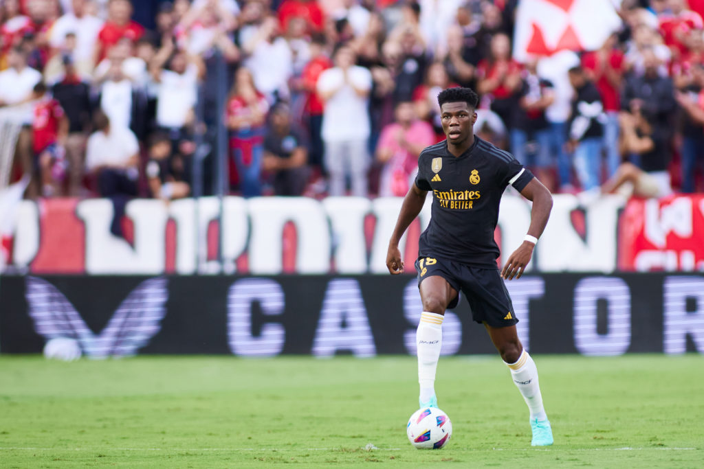 Real Madrid midfielder Aurelien Tchouameni in La Liga action vs Sevilla amid transfer interest from Mikel Arteta in Arsenal news round-up