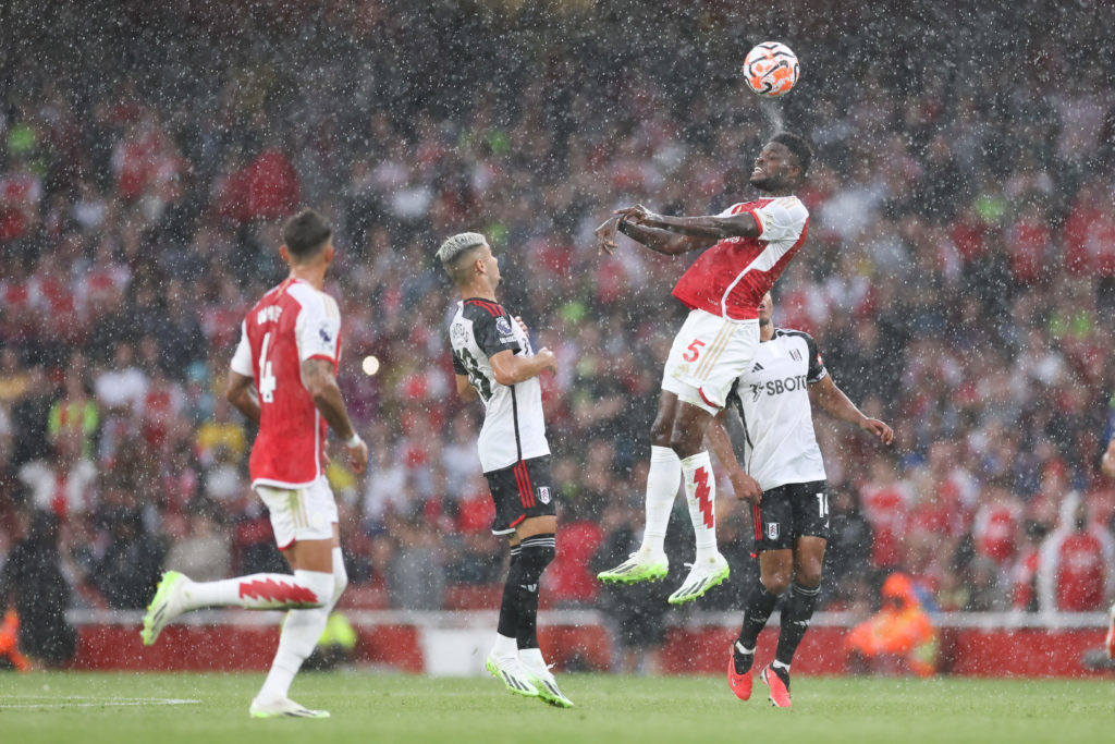 Arsenal FC v Fulham FC - Premier League