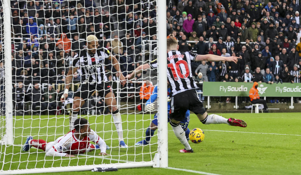 Newcastle United v Arsenal FC - Premier League