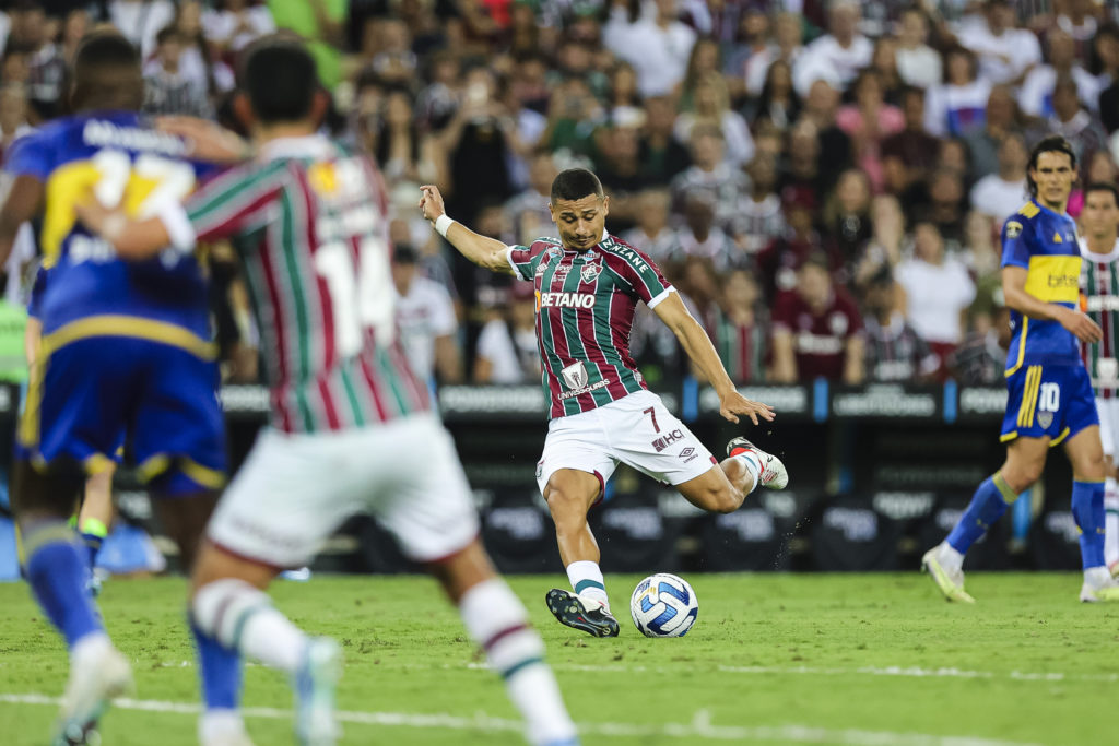 Fluminense midfielder Andre Trindade in action vs Boca Juniors amid transfer interest from Arsenal and Manchester United