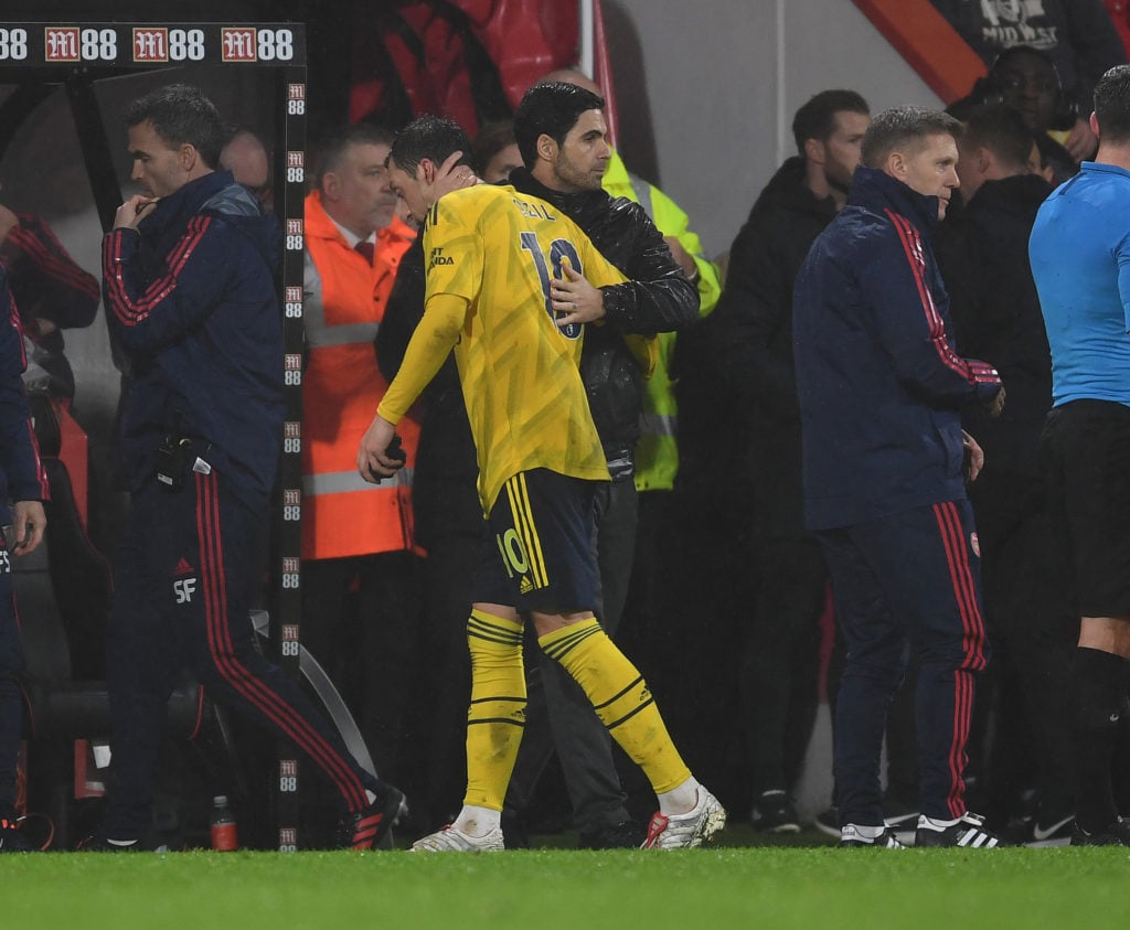 AFC Bournemouth v Arsenal FC - Premier League