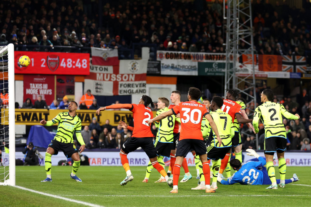Luton Town v Arsenal FC - Premier League
