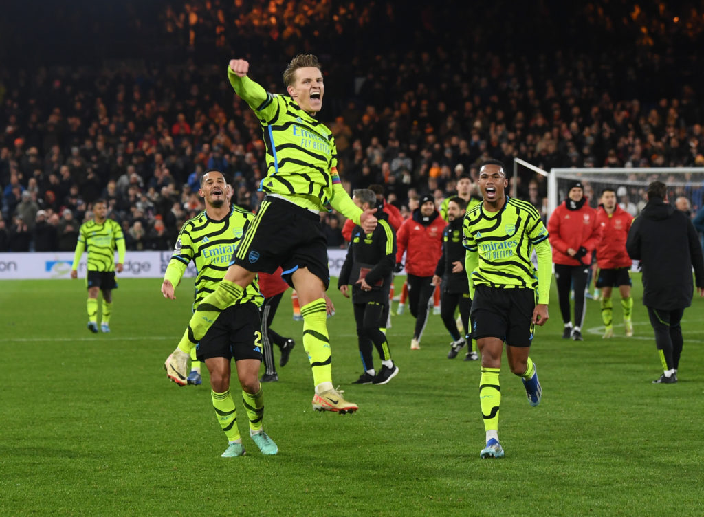 Luton Town v Arsenal FC - Premier League