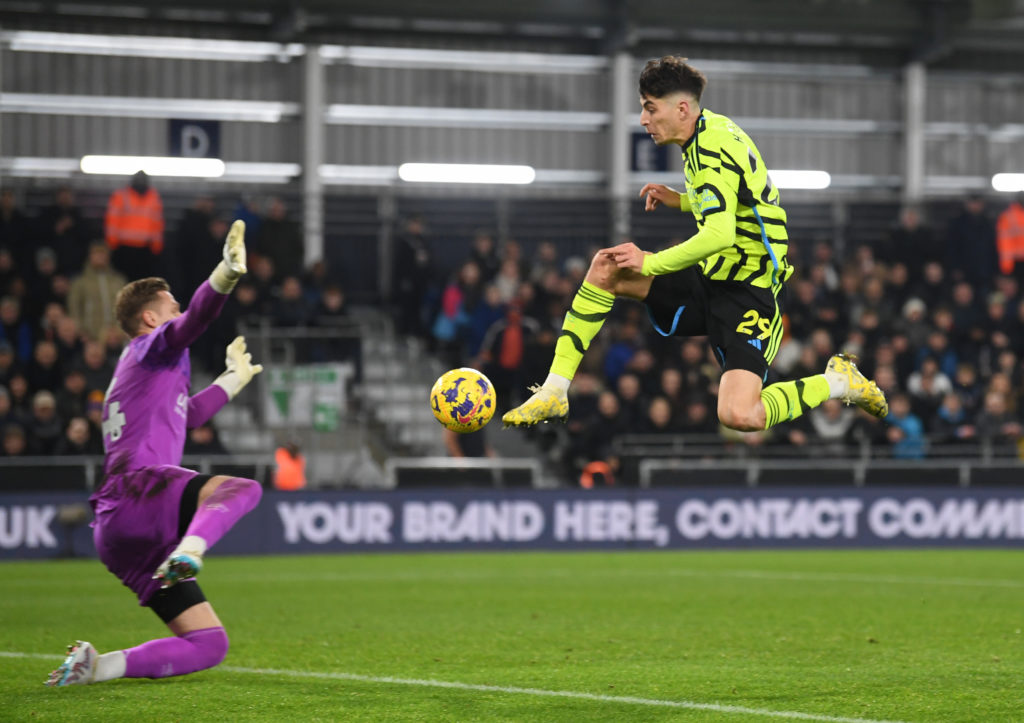 Luton Town v Arsenal FC - Premier League