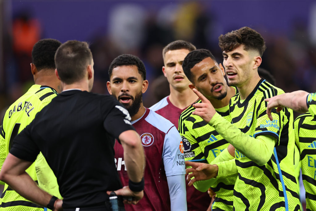 Aston Villa v Arsenal FC - Premier League