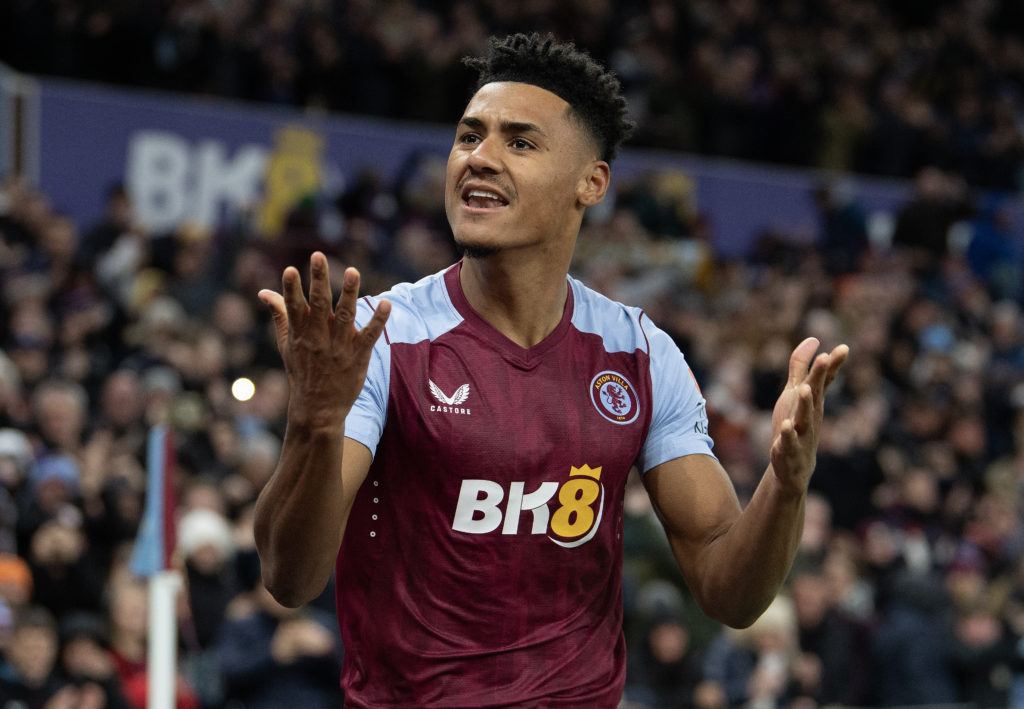 Aston Villa v Arsenal FC - Premier League