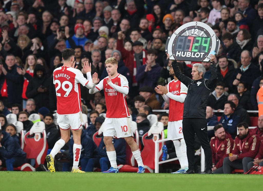 Arsenal FC v Brighton & Hove Albion - Premier League