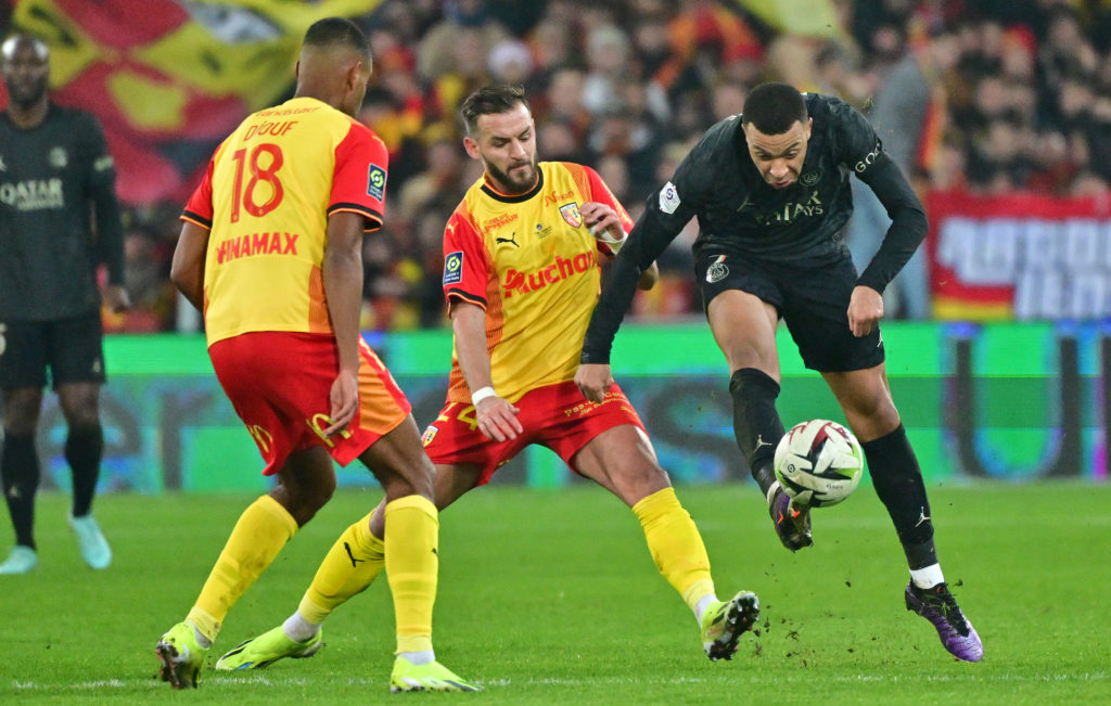 RC Lens v Paris Saint-Germain - Ligue 1 Uber Eats