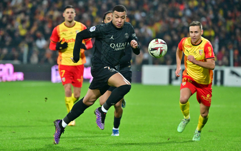 RC Lens v Paris Saint-Germain - Ligue 1 Uber Eats