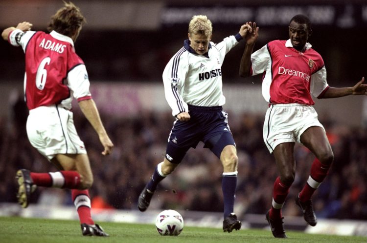 7 Nov 1999:  Steffen Iversen of Tottenham Hotspur shoots as Tony Adams and Patrick Vieira of Arsenal close in during the FA Carling Premiership mat...
