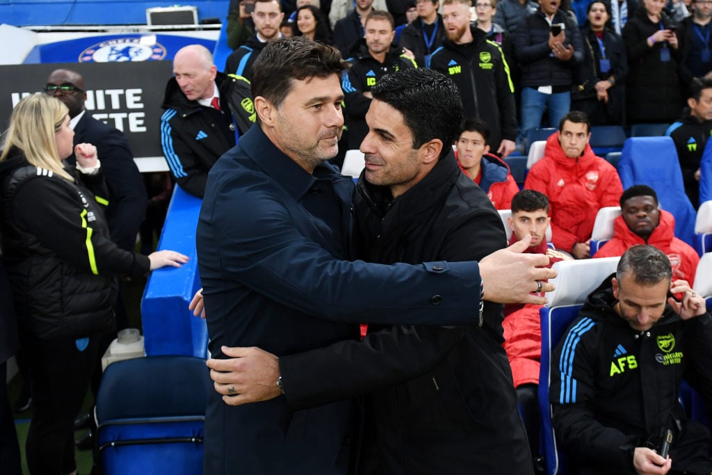 Chelsea and Arsenal managers Mauricio Pochettino and Mikel Arteta react in Premier League