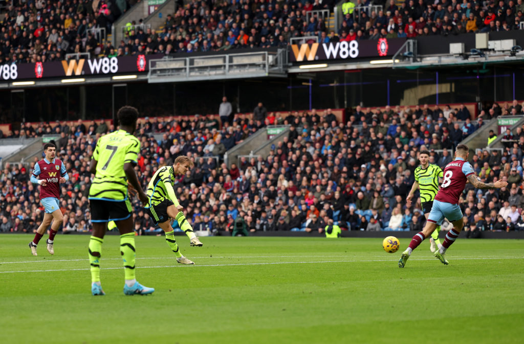 Martin Odegaard of Arsenal scores vs Burnley in Premier League