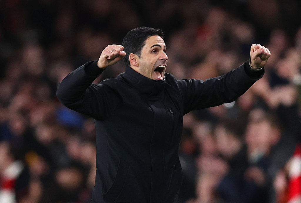 Arsenal Bayern Munich champions league fans banned