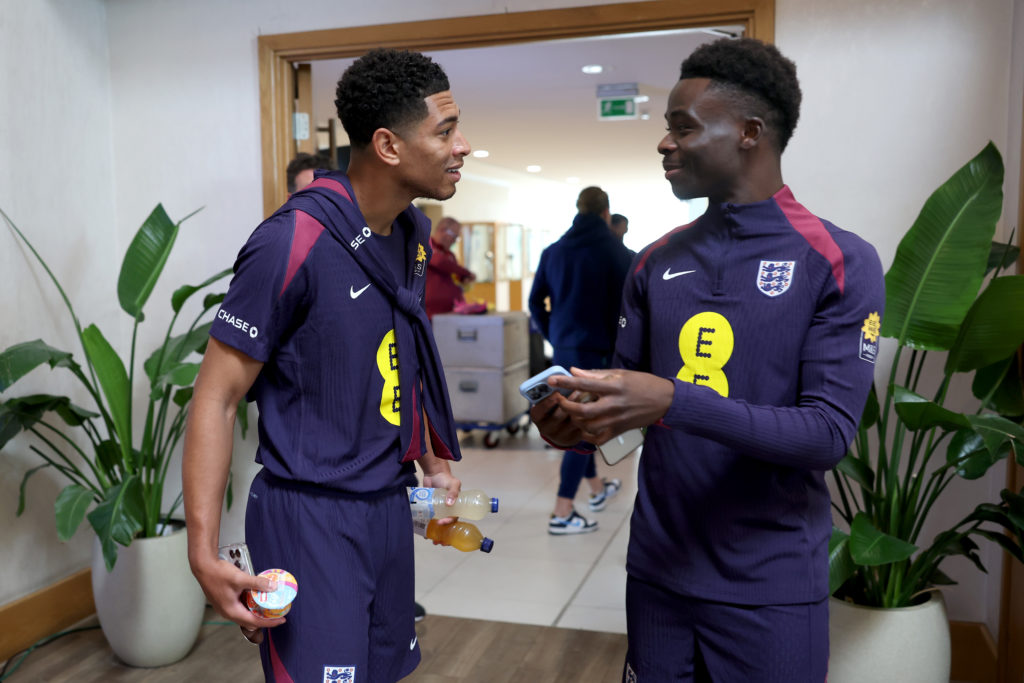 Arsenal winger Bukayo Saka in England camp before injury