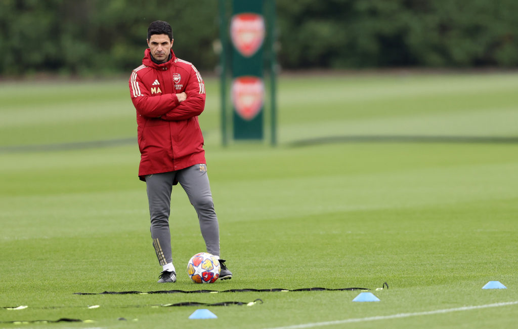 Arsenal manager Mikel Arteta looks on during training