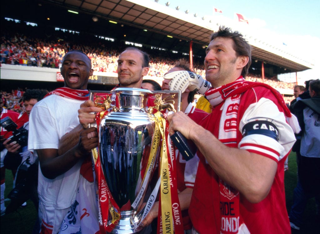 Football - Arsenal Champions 1998