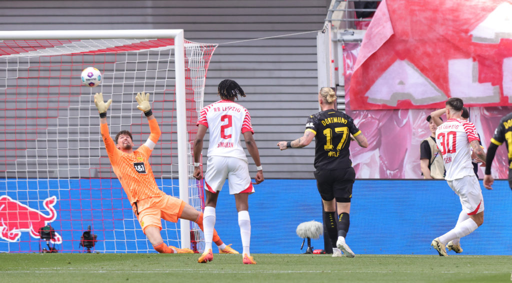 RB Leipzig v Borussia Dortmund - Bundesliga