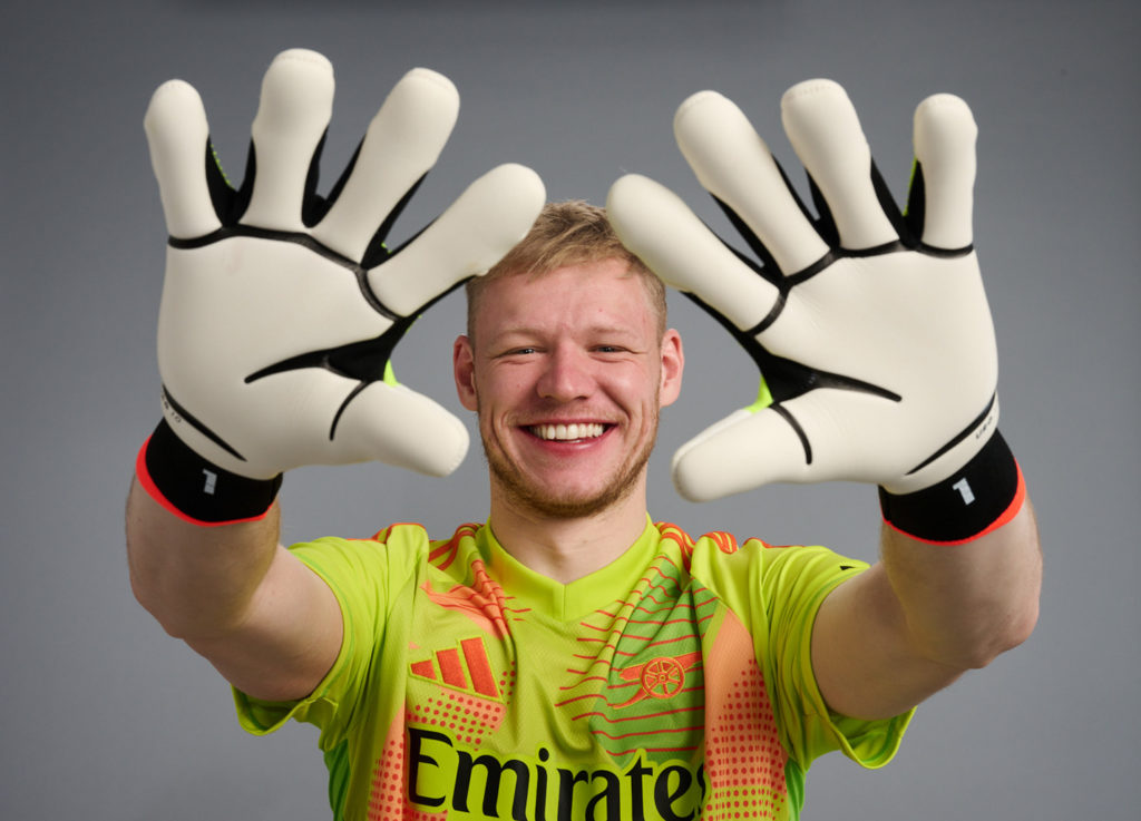Arsenal Unveil New Home Kit for Season 2024/25