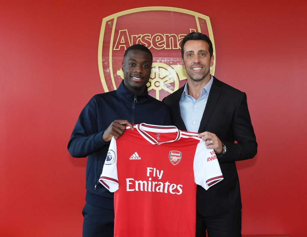 Arsenal Unveil New Signing