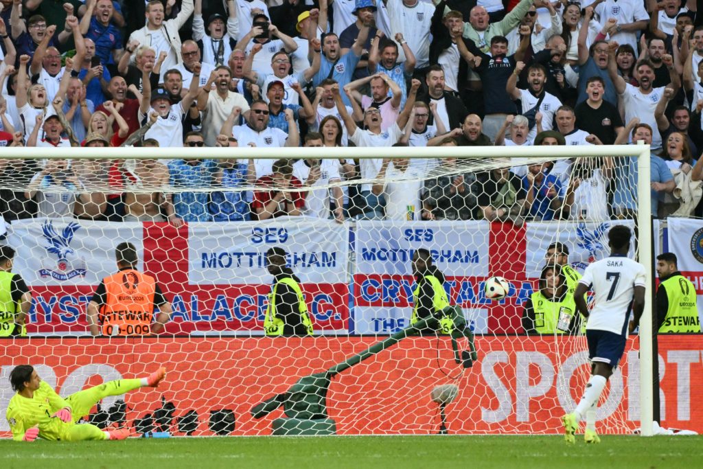 TOPSHOT-FBL-EURO-2024-MATCH48-ENG-SUI