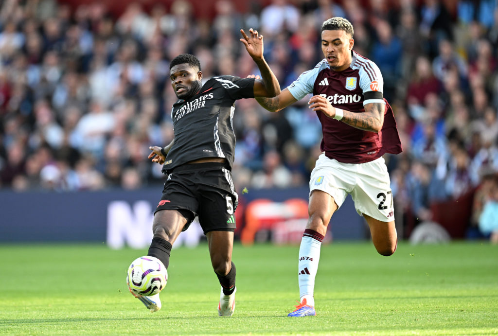 Aston Villa FC v Arsenal FC - Premier League
