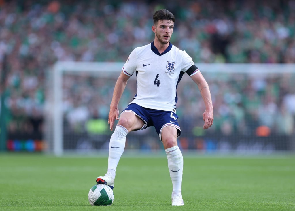 Republic of Ireland v England - UEFA Nations League 2024/25 League B Group B2