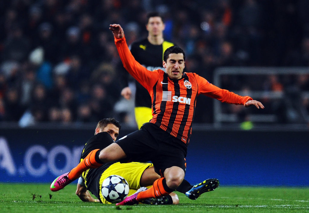 Shakhtar Donetsk v Borussia Dortmund - UEFA Champions League Round of 16