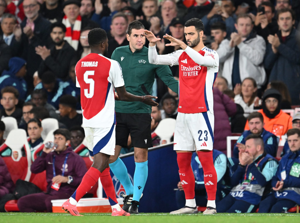 Arsenal FC v Paris Saint-Germain - UEFA Champions League 2024/25 League Phase MD2