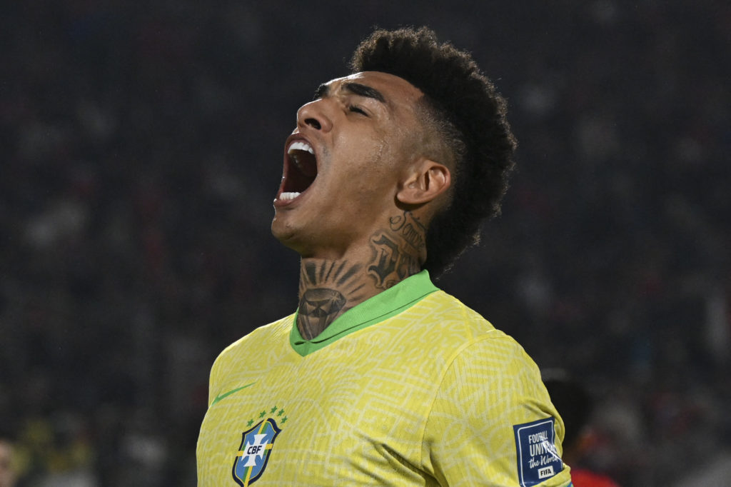 TOPSHOT-FBL-WC-2026-SAMERICA-QUALIFIERS-CHI-BRA