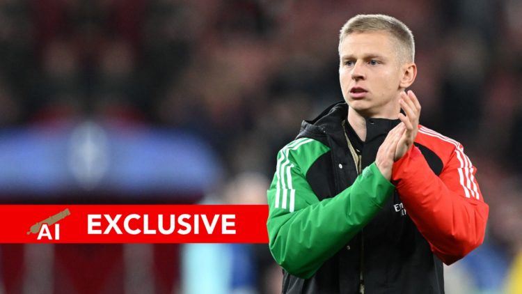 Oleksandr Zinchenko of Arsenal acknowledges the fans after the UEFA Champions League 2024/25 League Phase MD3 match between Arsenal FC and FC Shakh...