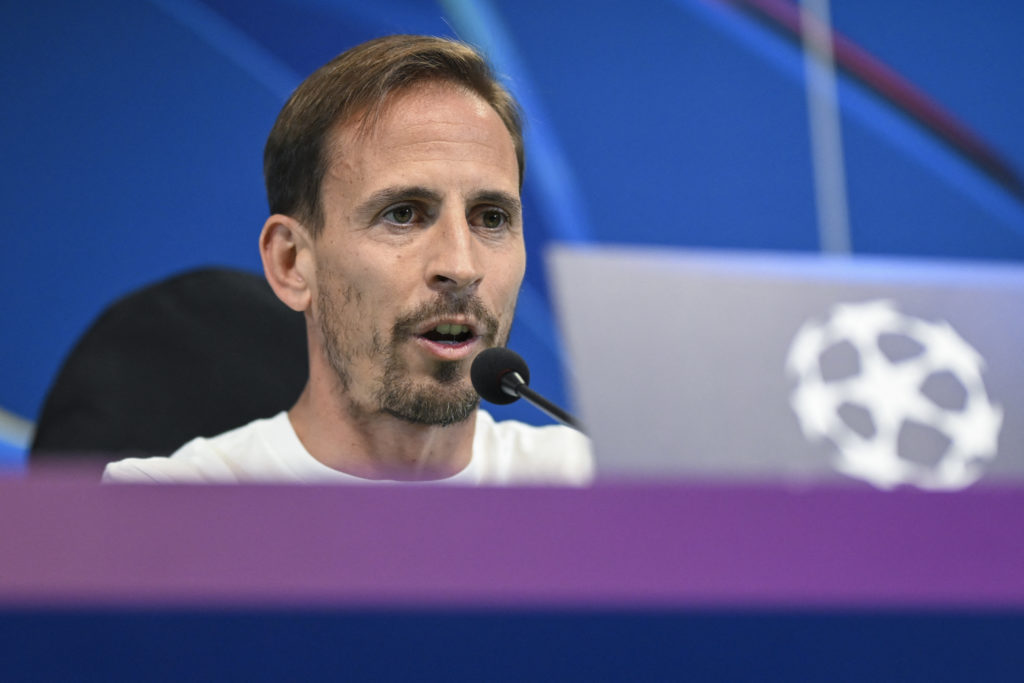 FBL-EUR-C1-SPORTING-PRESSER