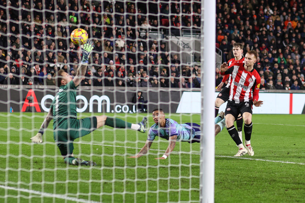 Brentford FC v Arsenal FC - Premier League