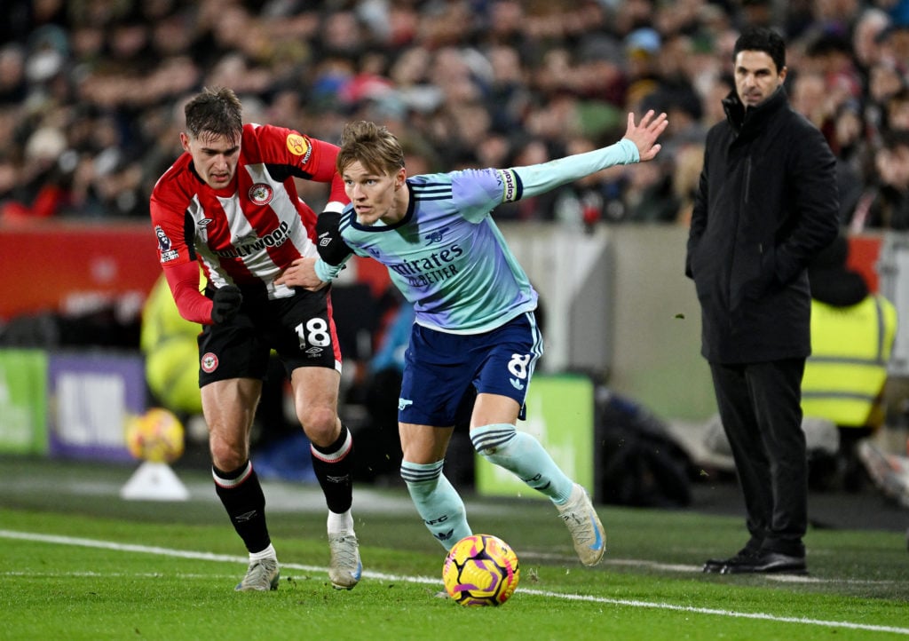 Brentford FC v Arsenal FC - Premier League