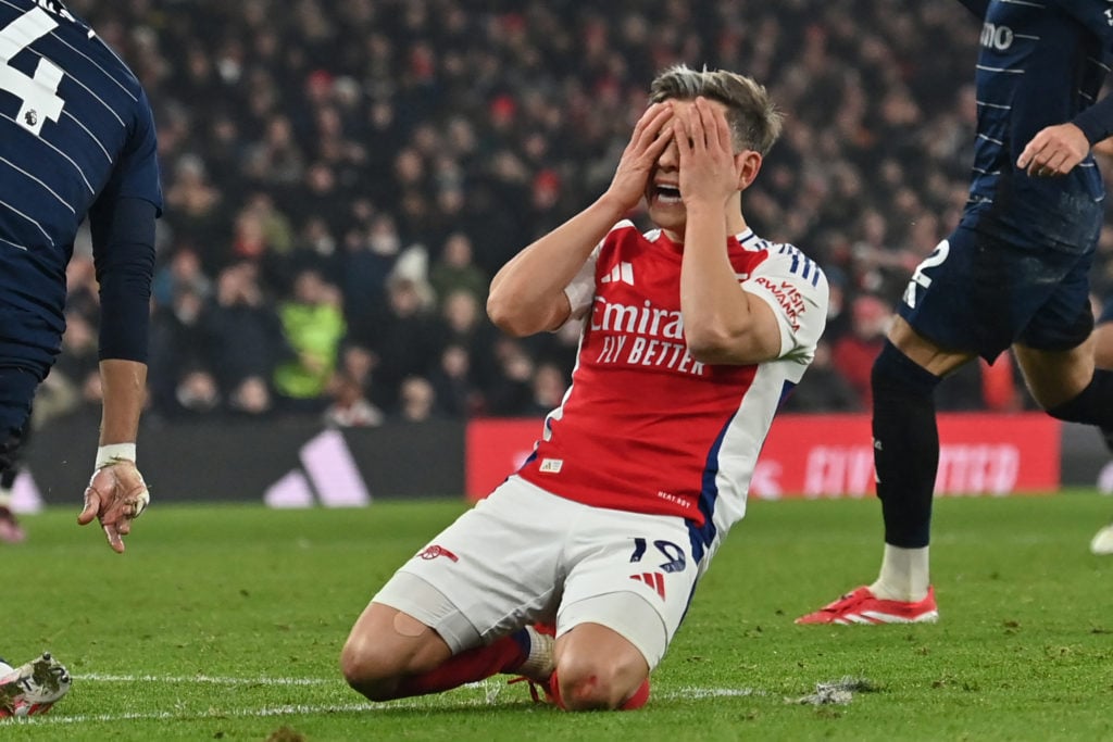 FBL-ENG-PR-ARSENAL-ASTON VILLA