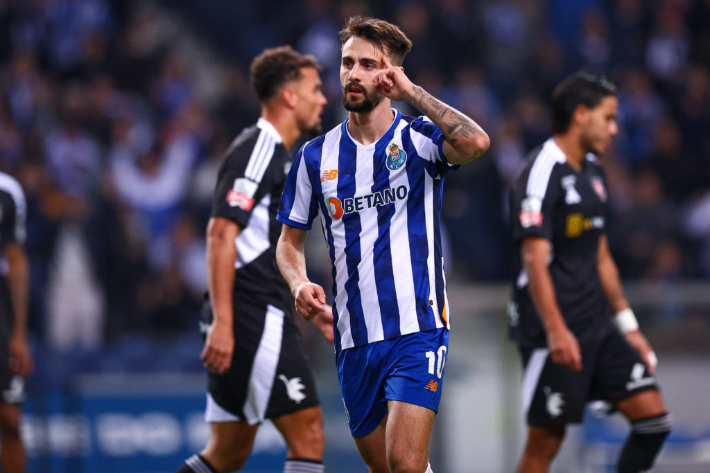 FC Porto v Casa Pia AC - Liga Portugal Betclic