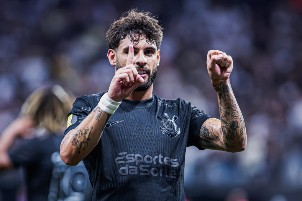 Corinthians v Santos - Campeonato Paulista 2025