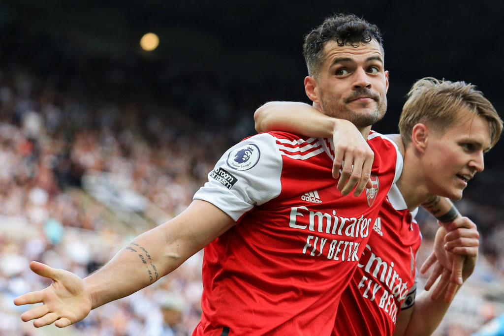 TOPSHOT-FBL-ENG-PR-NEWCASTLE-ARSENAL