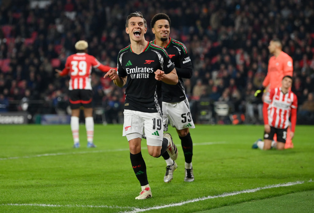 PSV Eindhoven v Arsenal FC - UEFA Champions League 2024/25 Round of 16 First Leg