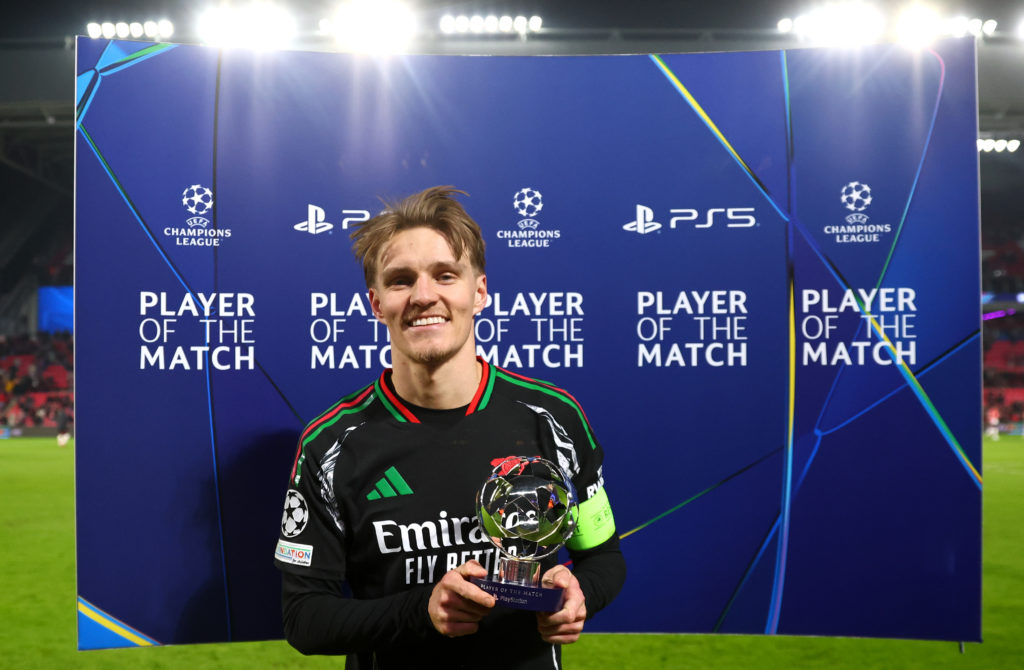 PSV Eindhoven v Arsenal FC - UEFA Champions League 2024/25 Round of 16 First Leg