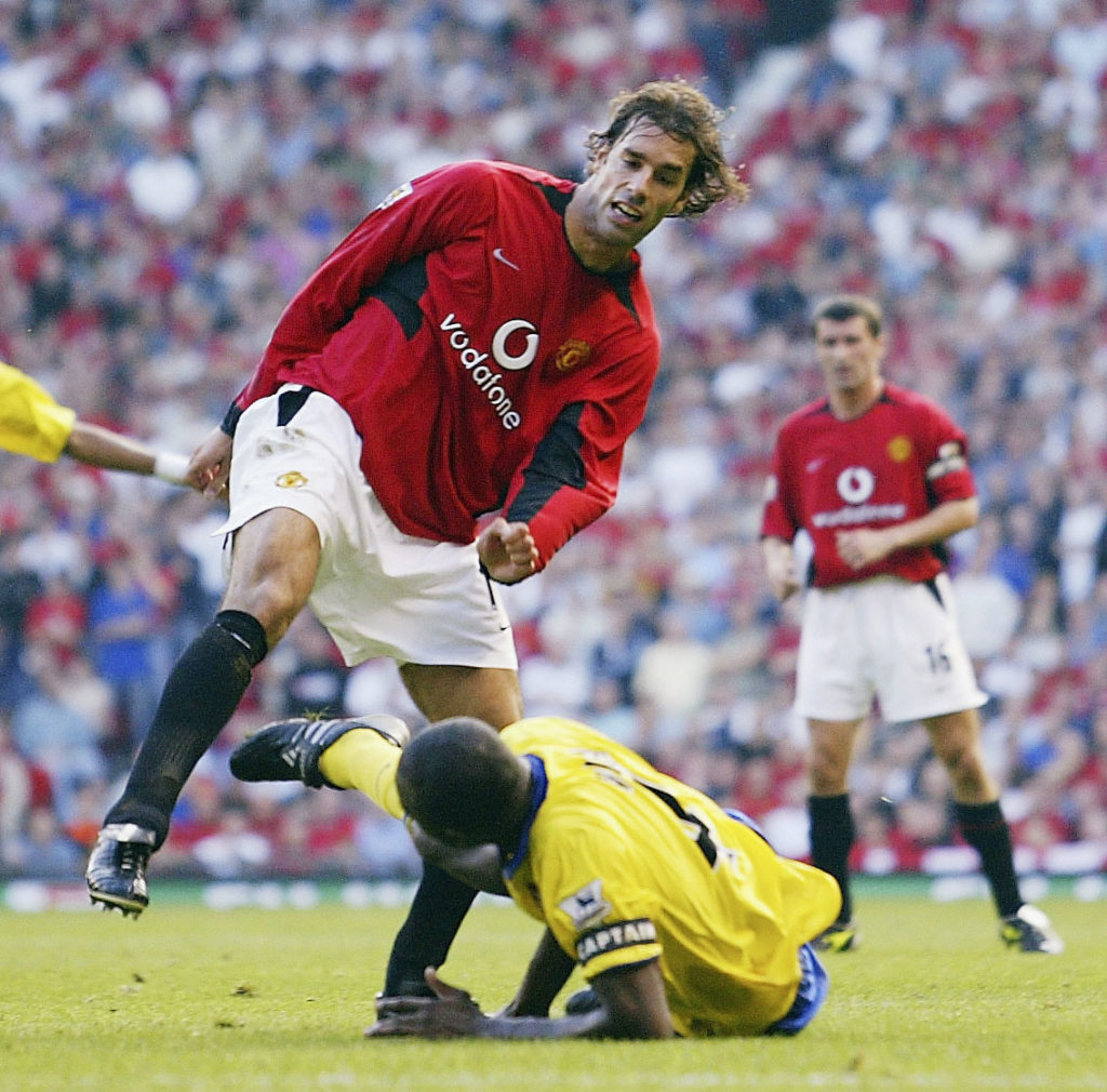 Patrick Vieira kicks out