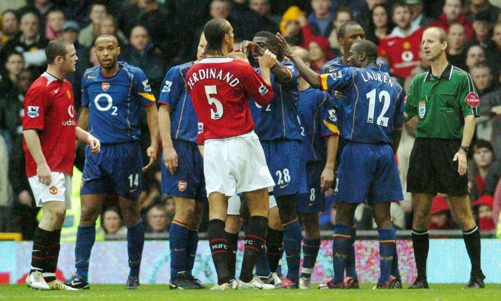 Manchester United's Rio Ferdinand (C) ar