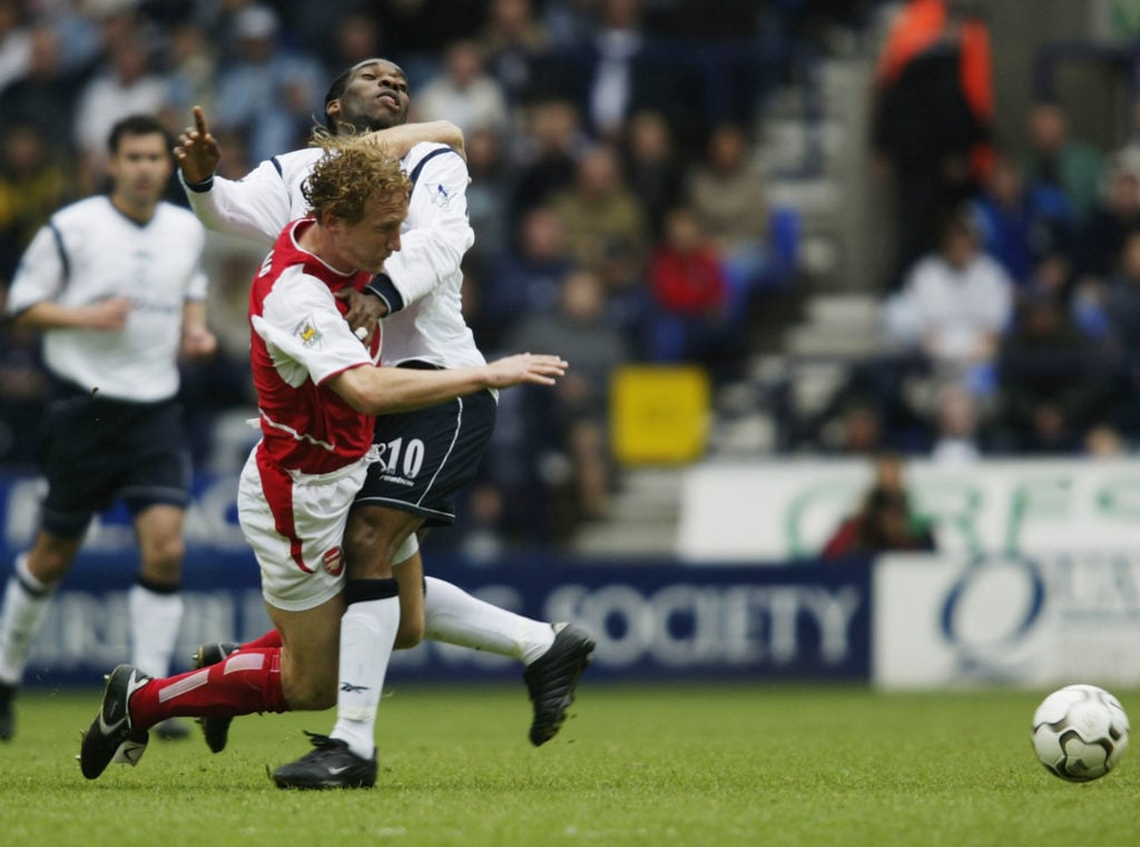 Jay Jay Okocha and Ray Parlour
