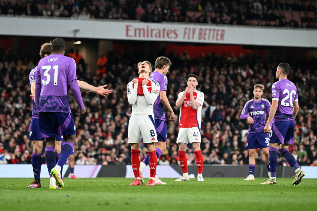 Arsenal FC v Fulham FC - Premier League
