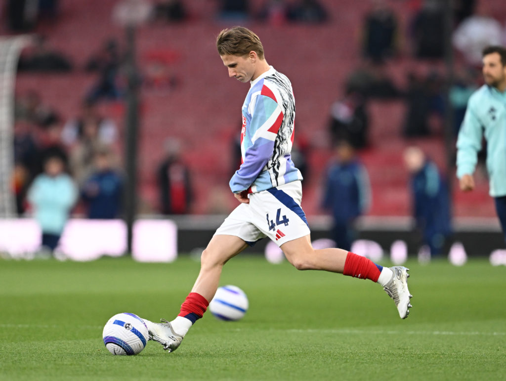 Arsenal FC v Fulham FC - Premier League
