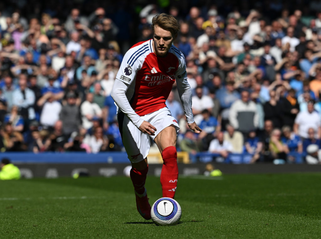 Everton FC v Arsenal FC - Premier League